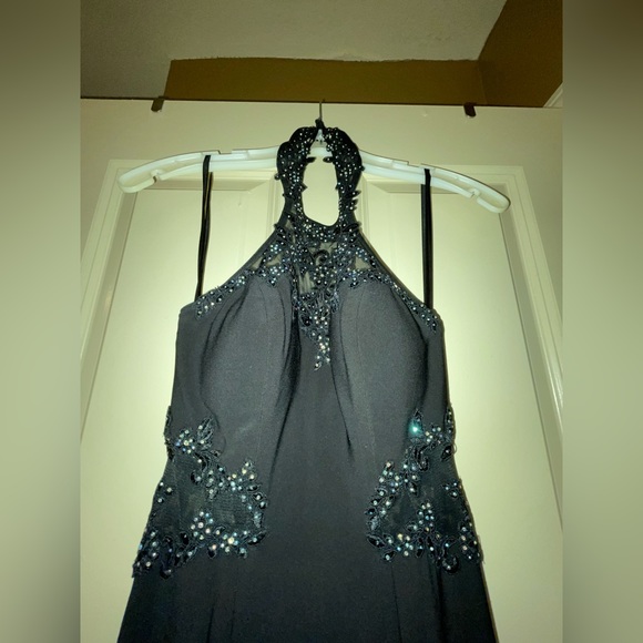 Black Sequined/Mesh Halter Top Dress - Picture 5 of 9